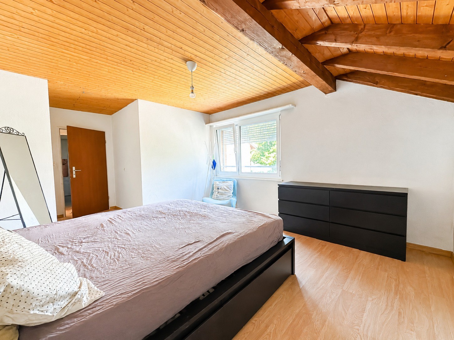 2 ½ möblierte Zimmerwohnung