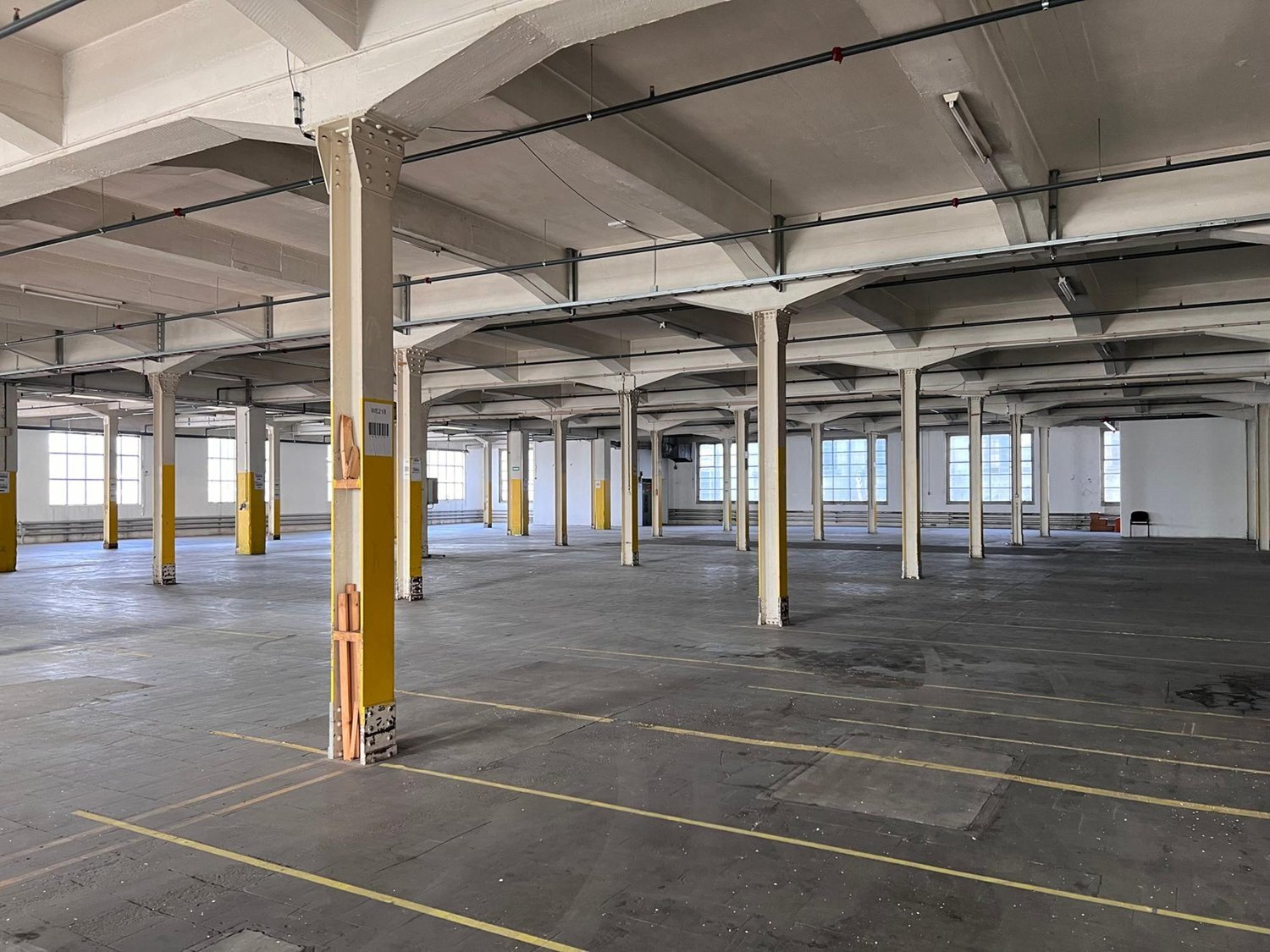 486m² commercial