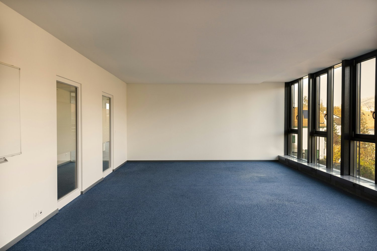 192m² office