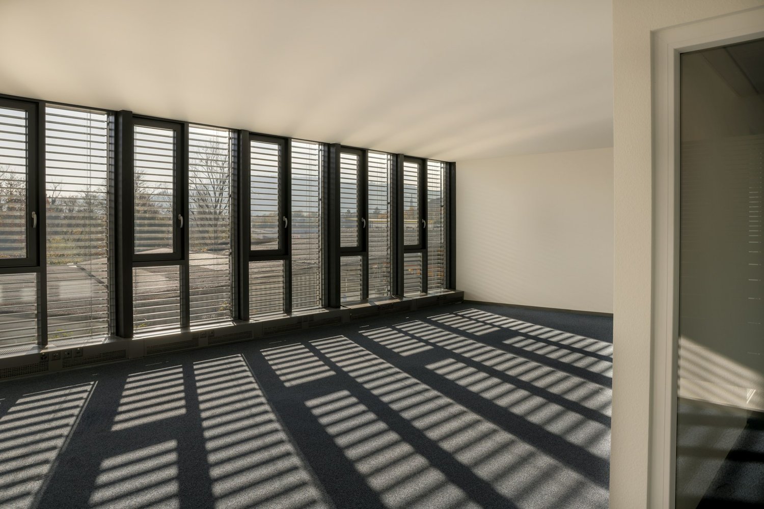 192m² office