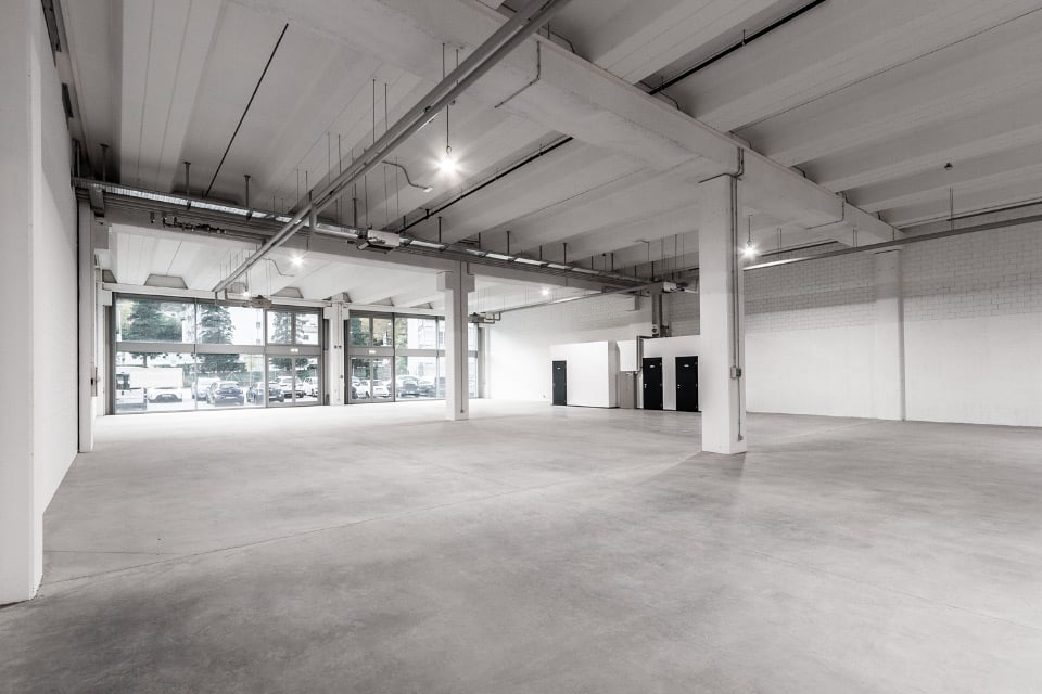 676m² department store