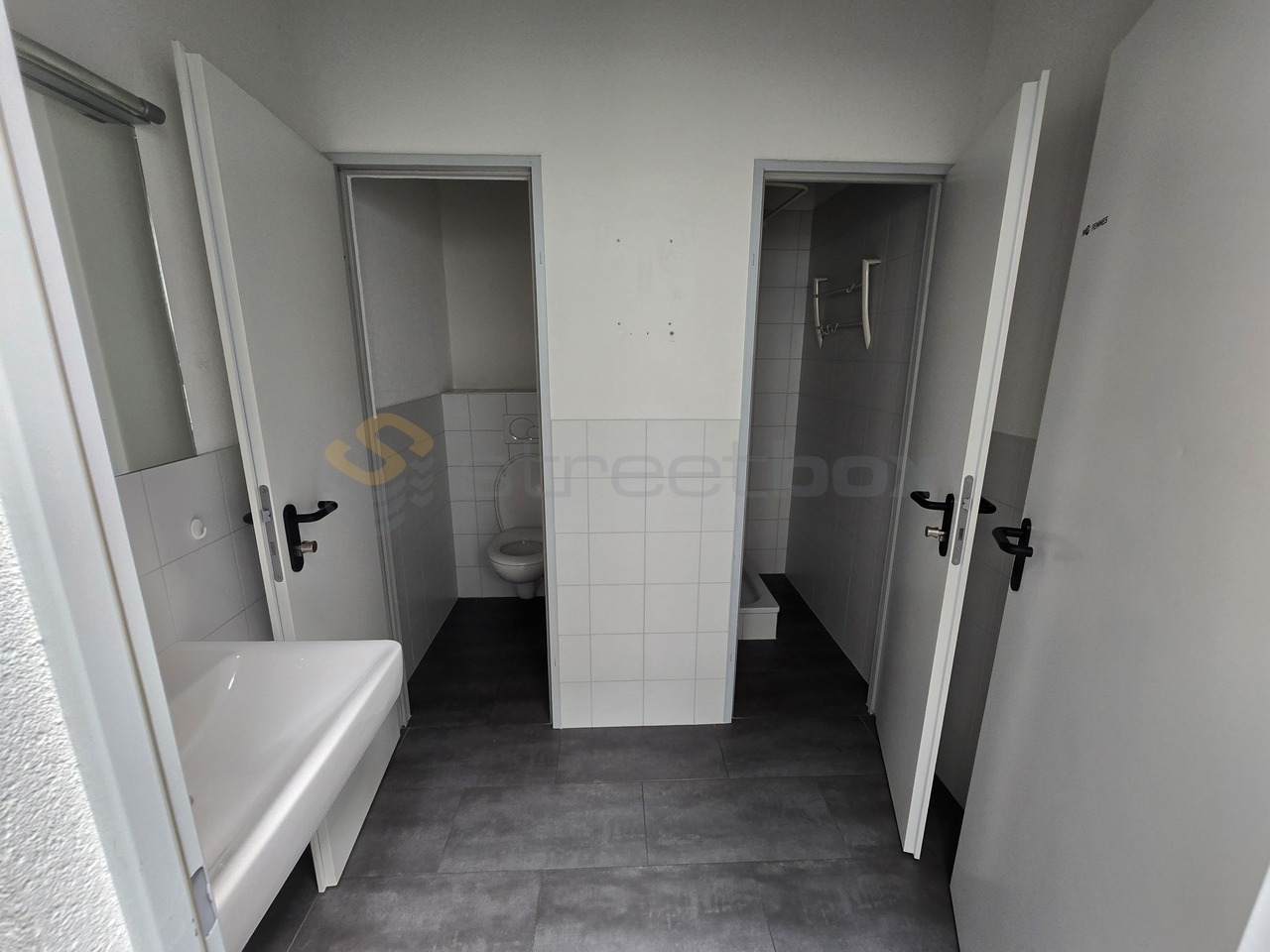 180m² ufficio