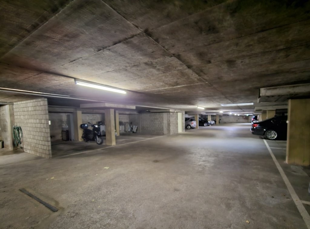 Underground slot