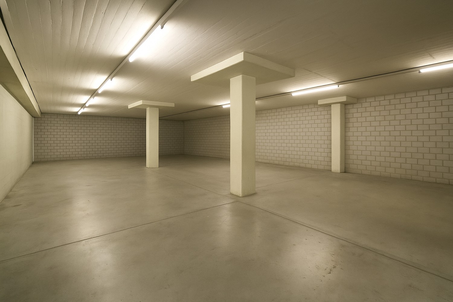 227m² deposito