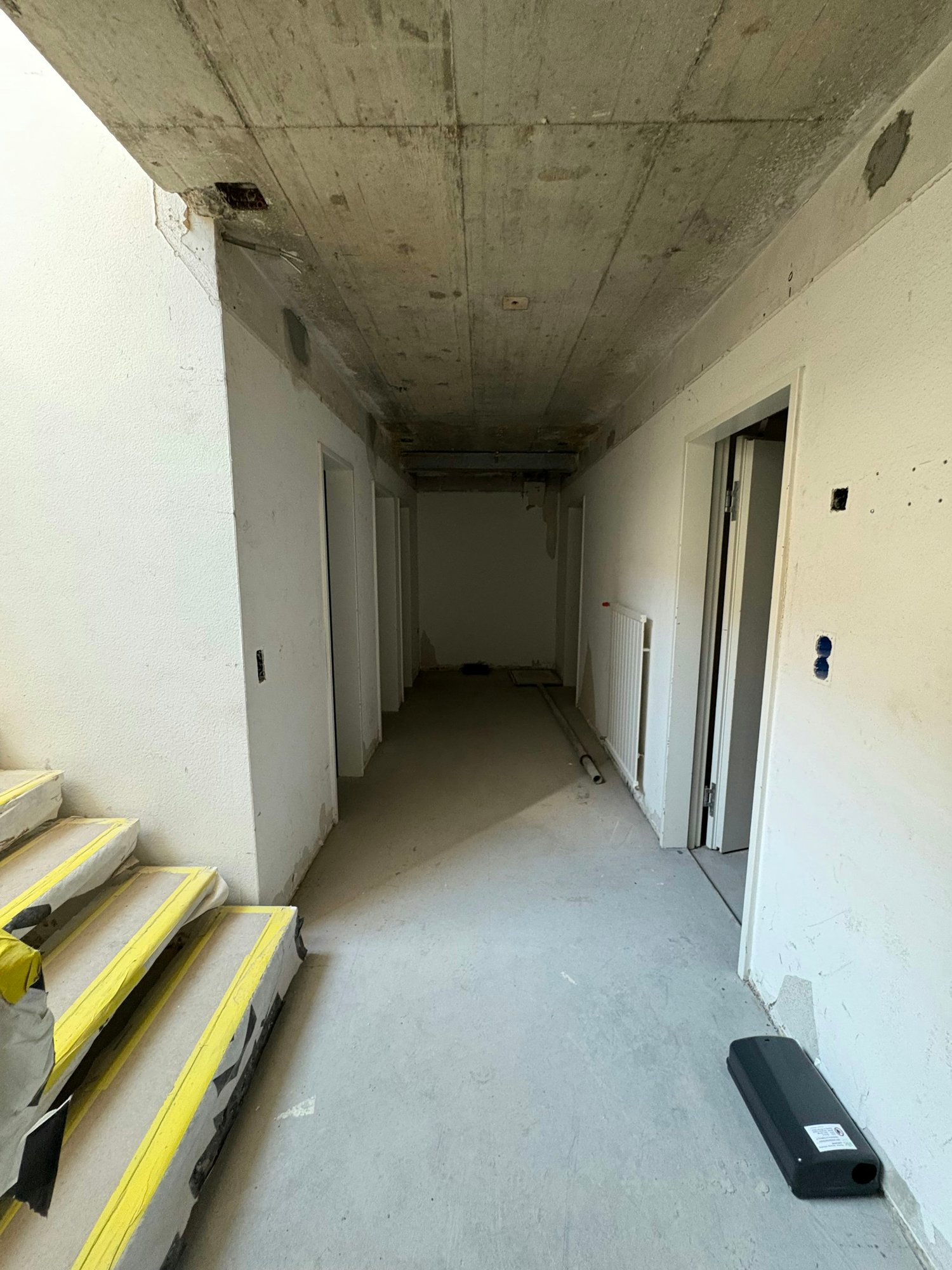 204m² commercial