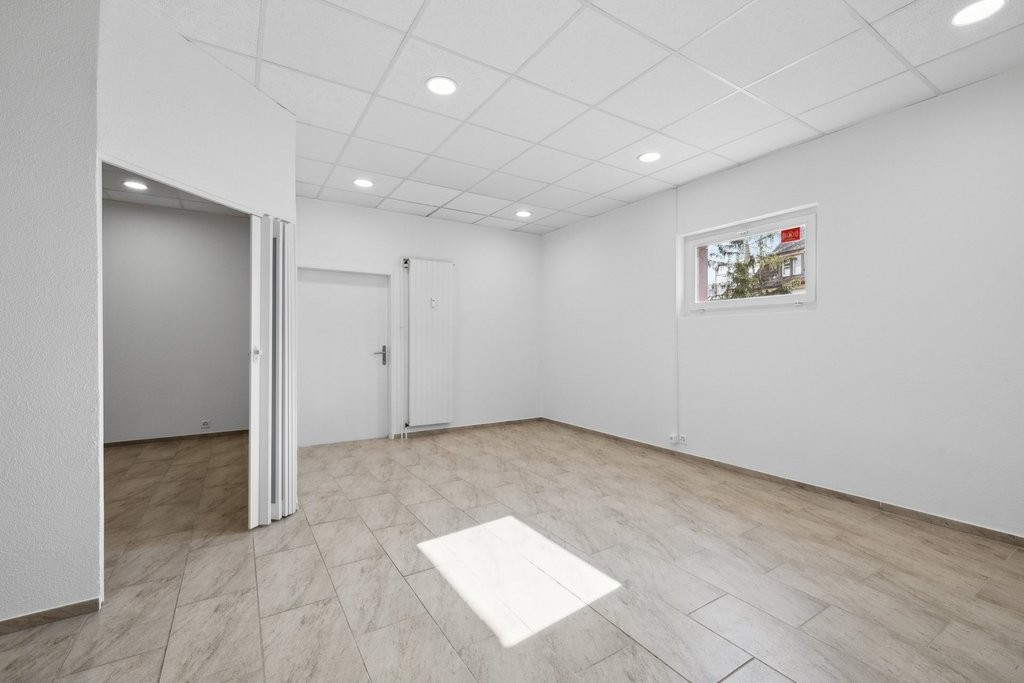negozio di 193m²