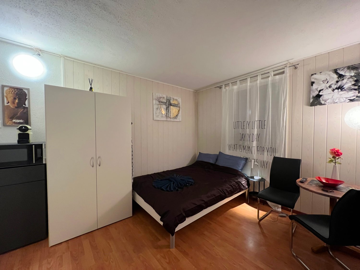 1-Zimmer-möbliertes Apartment