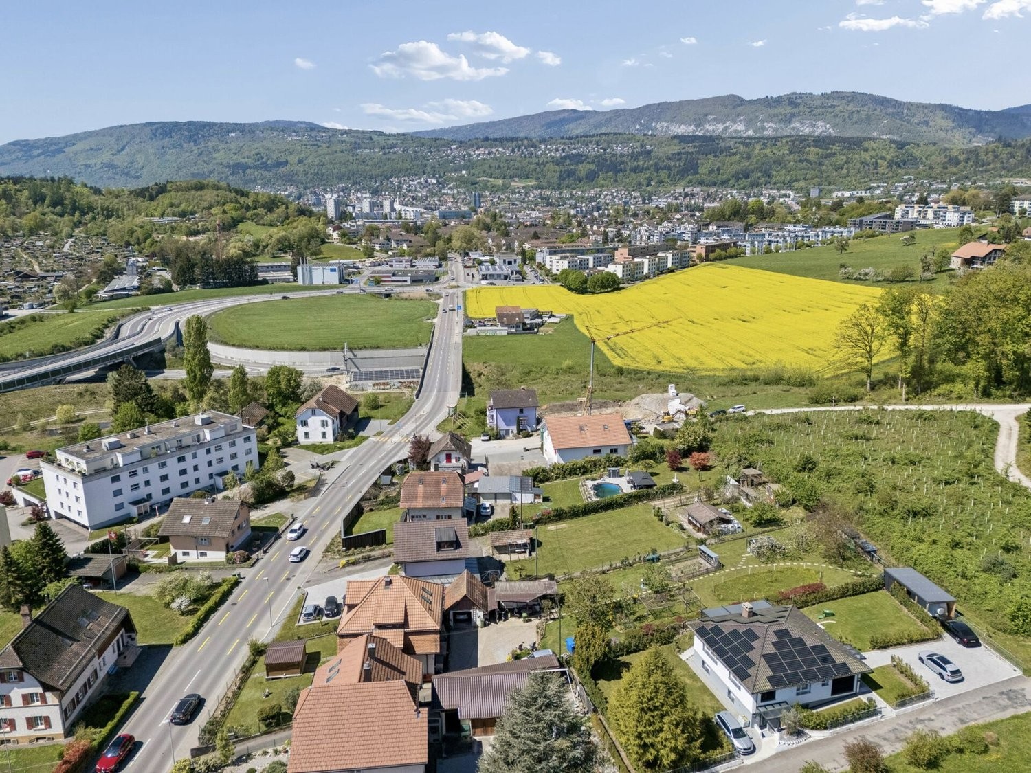 495m² building land