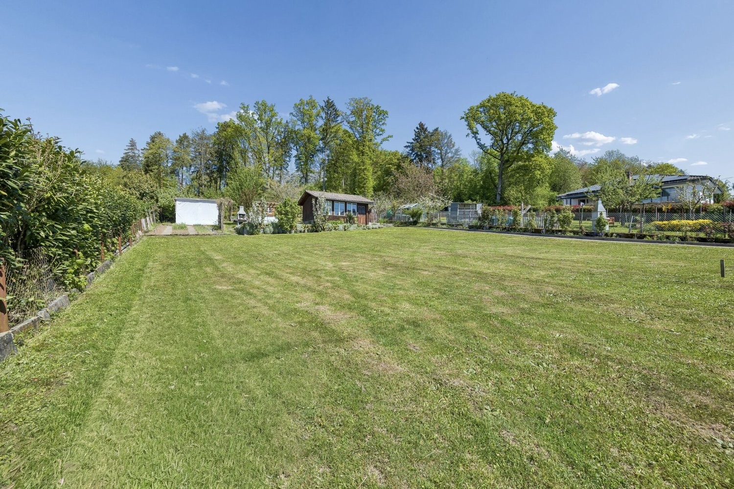 495m² building land