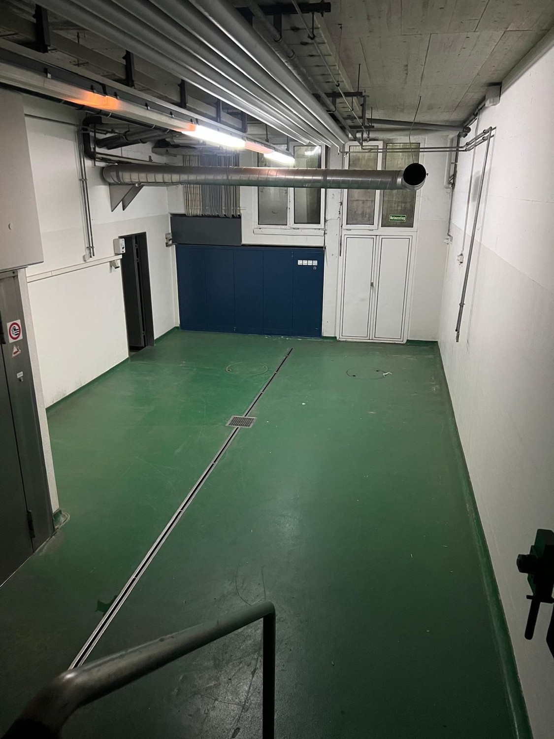 450m² commercial