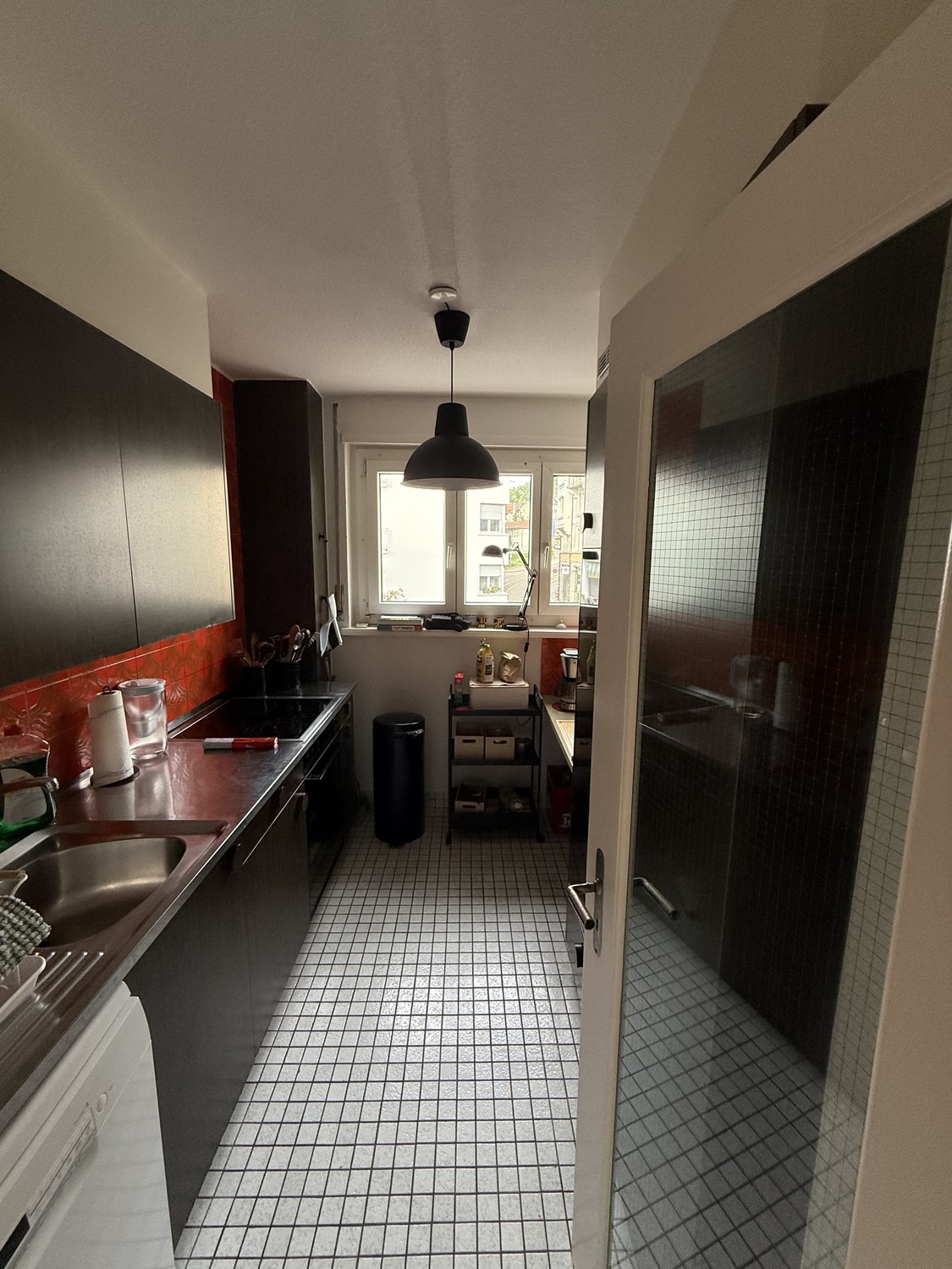 5 rooms apartment