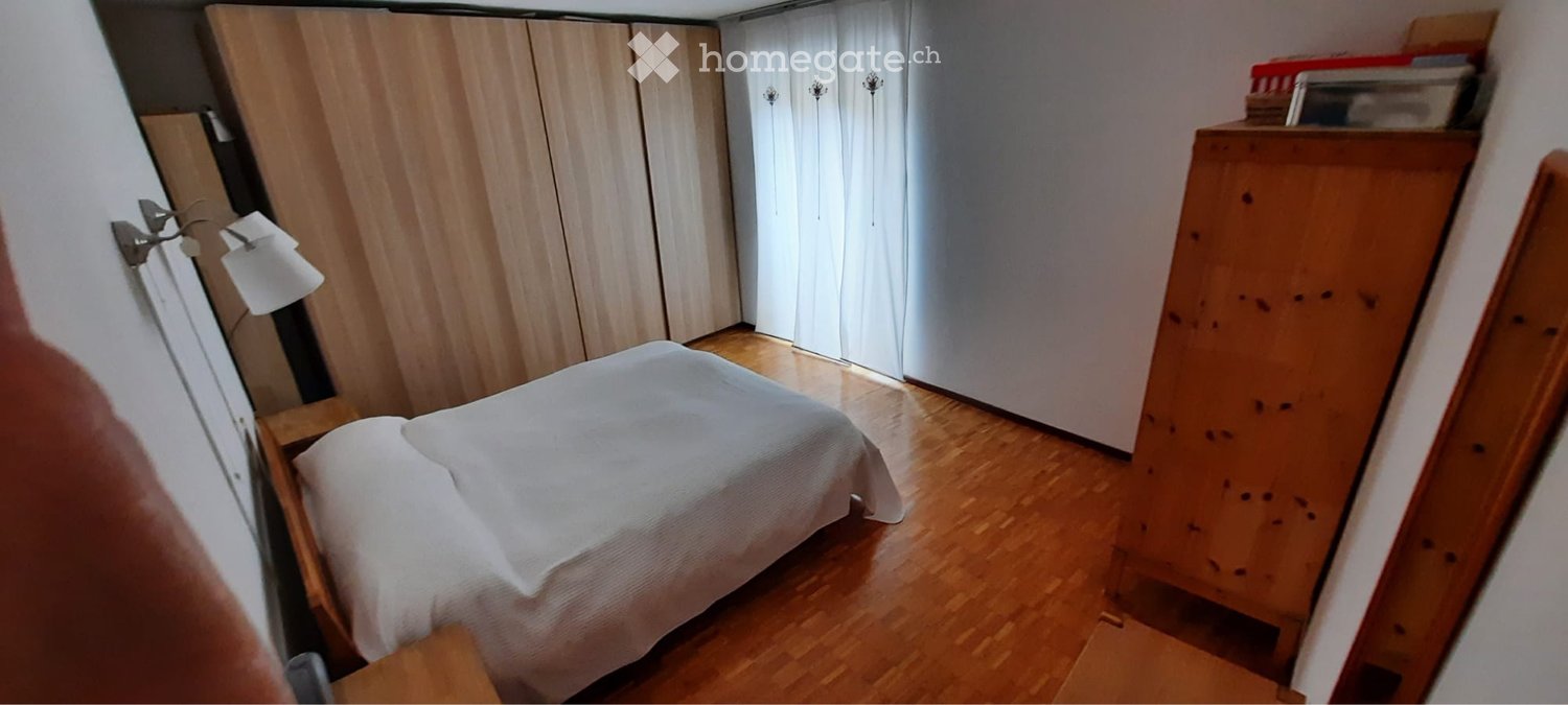 5 rooms apartment