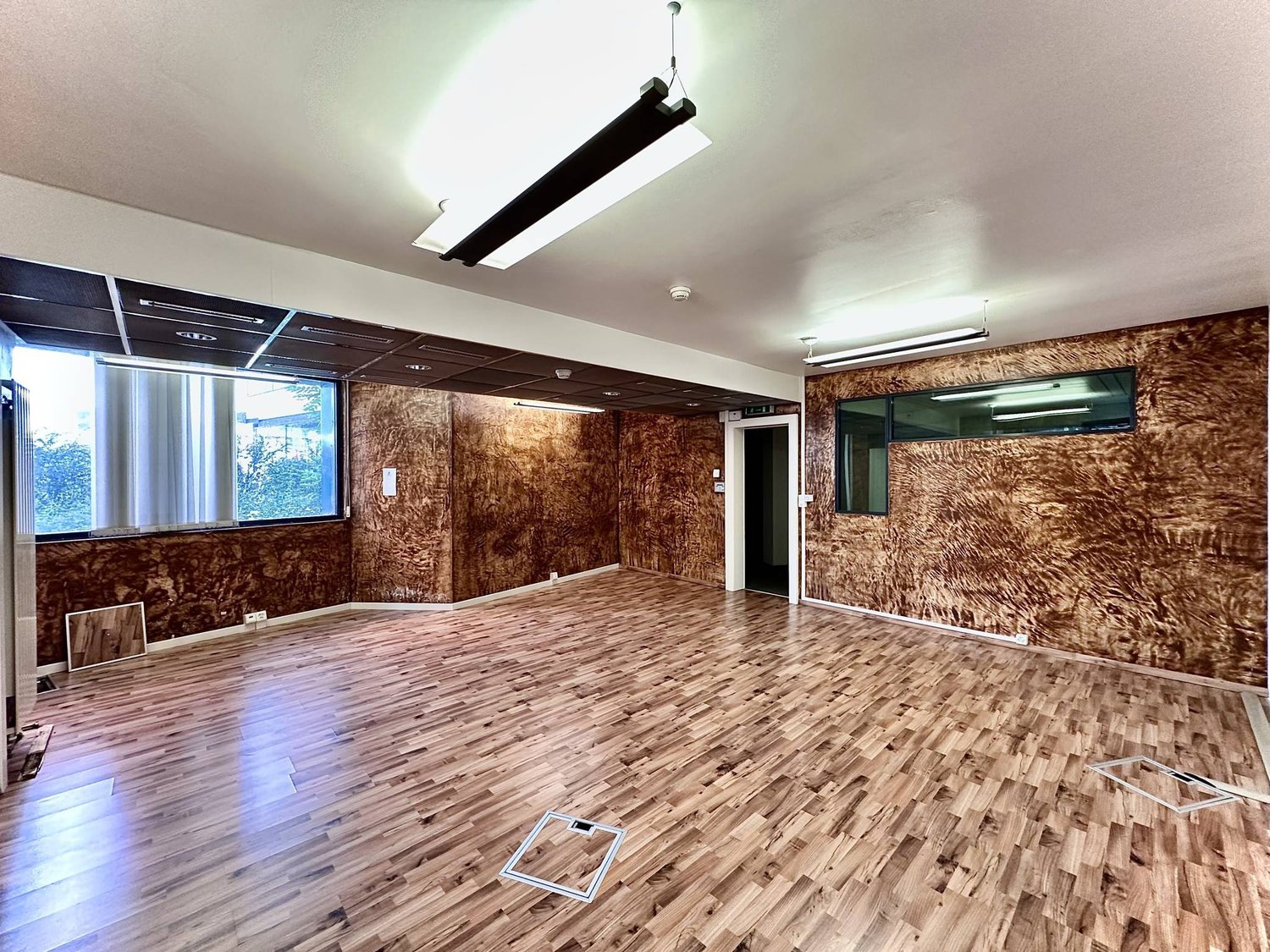 180m² Büro