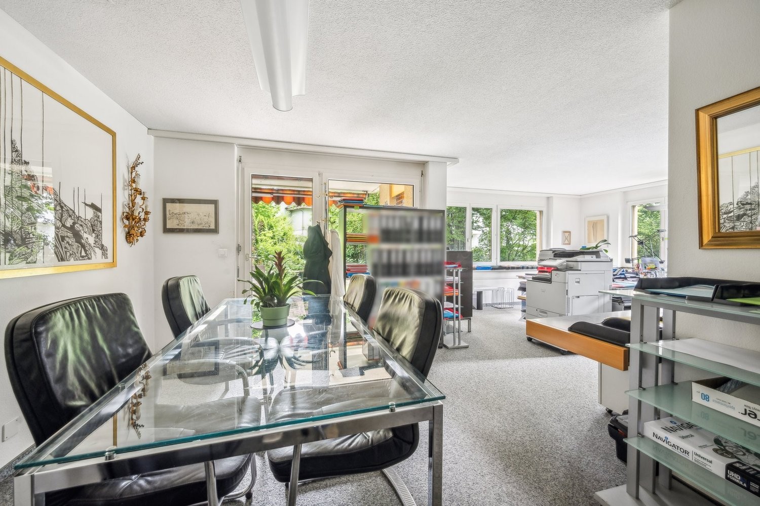 109m² office