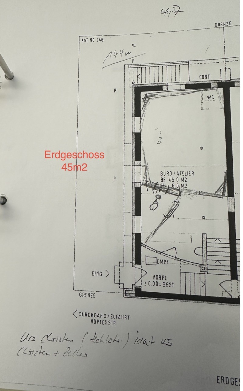 135-150m² commercial