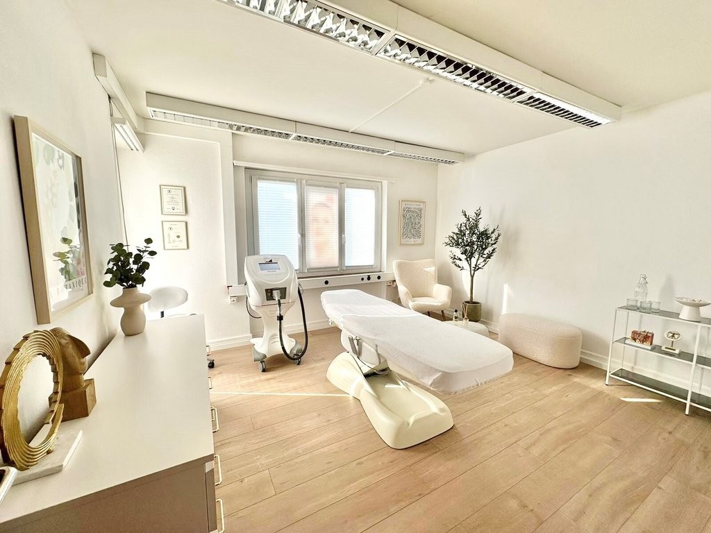 16m² office