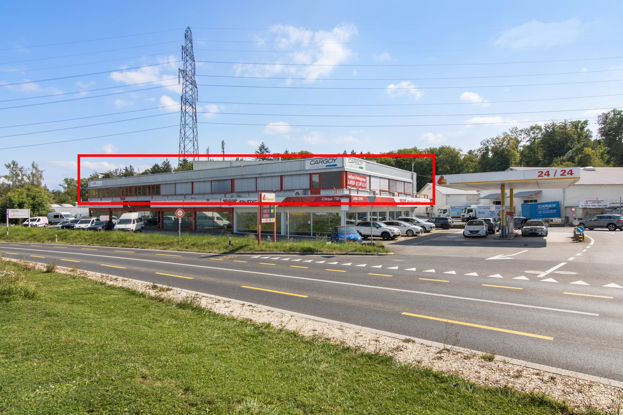 1000m² commercial
