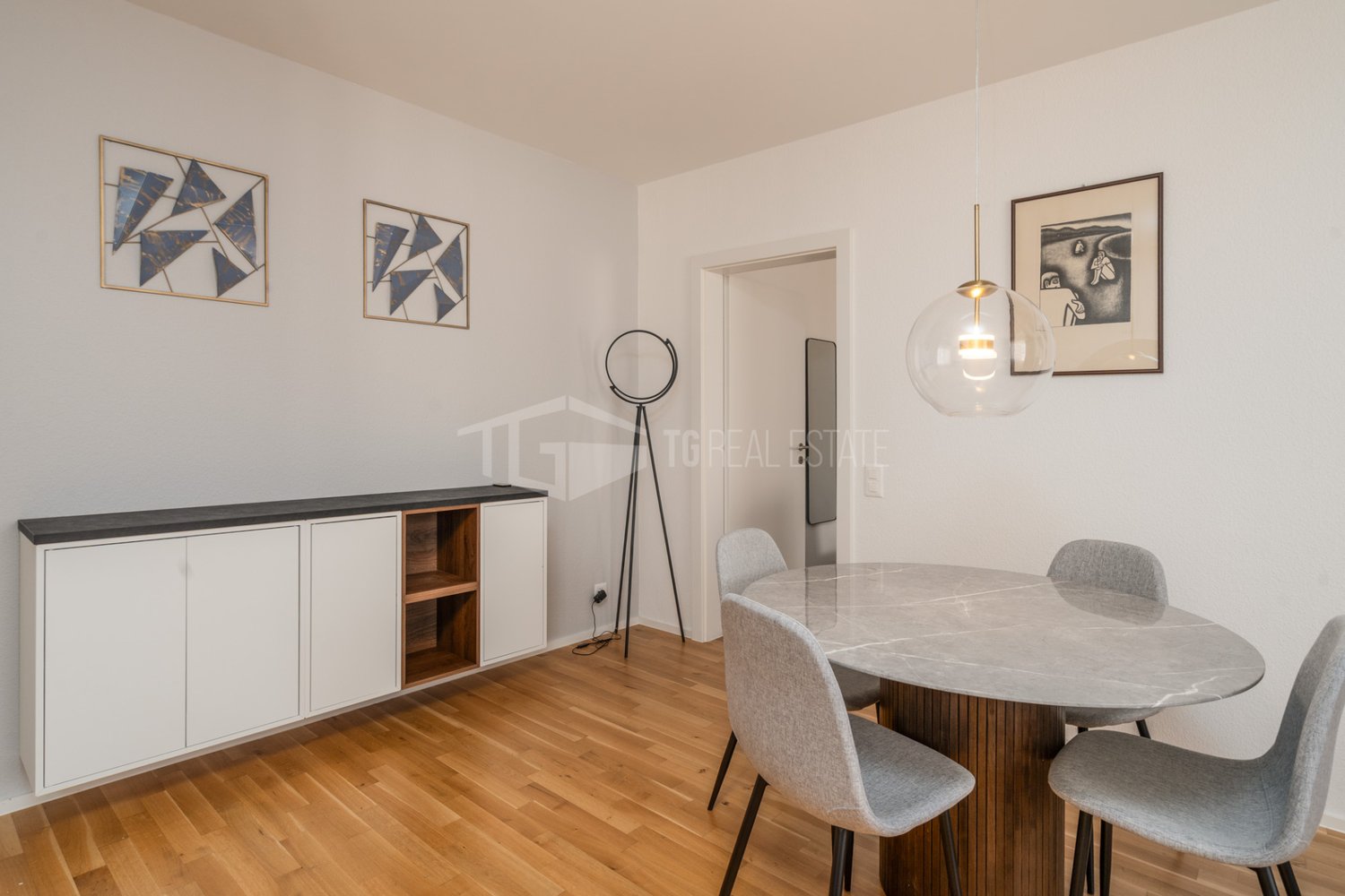 2 ½ rooms apartment