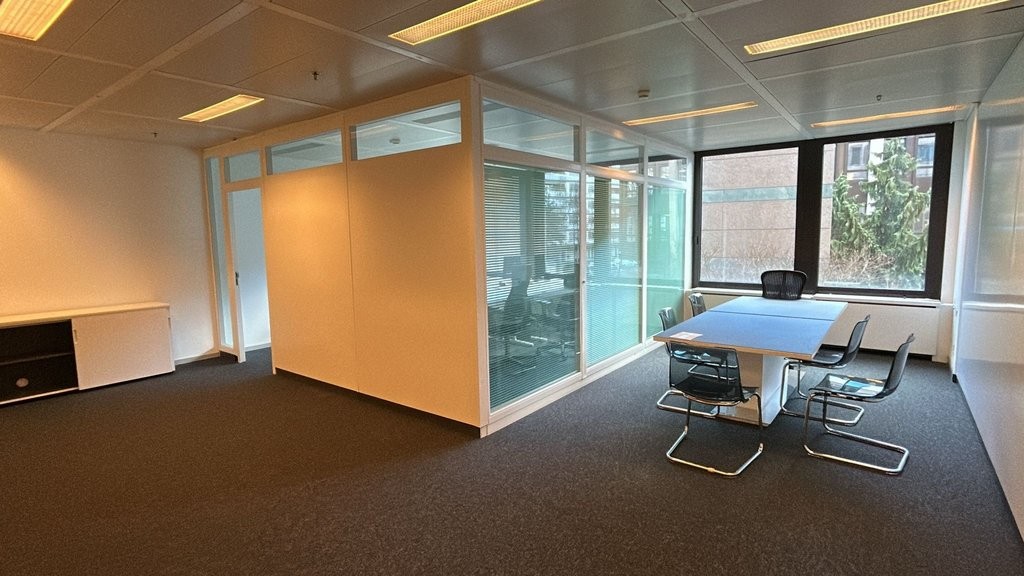 59m² office