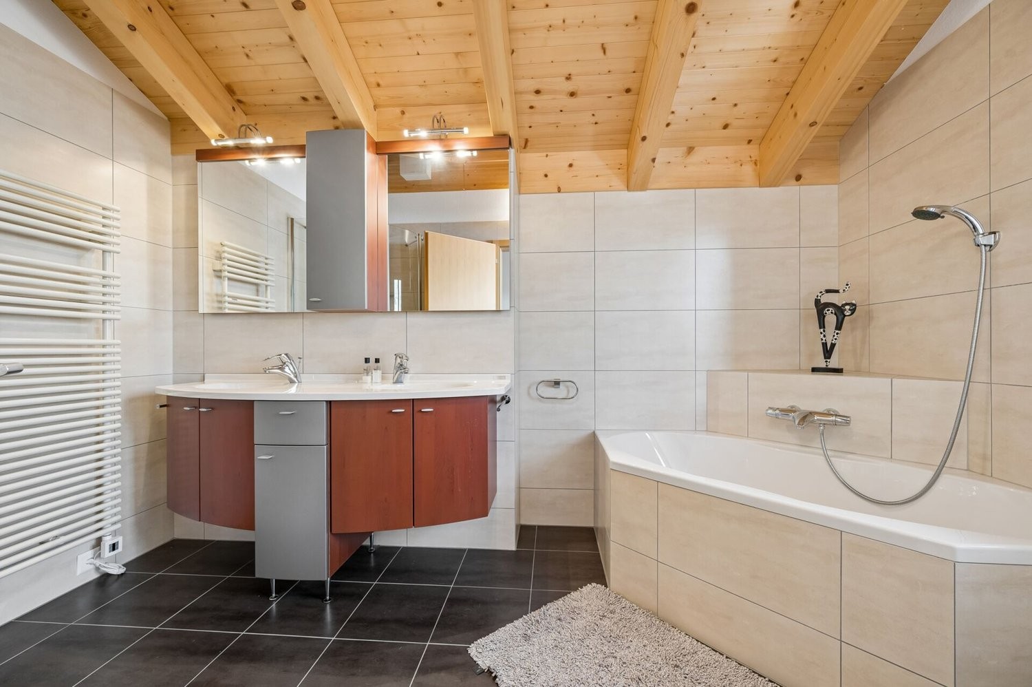 5 ½ rooms single house