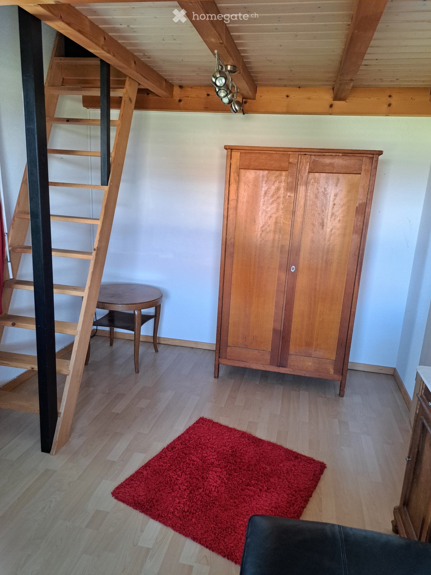 1 room single room