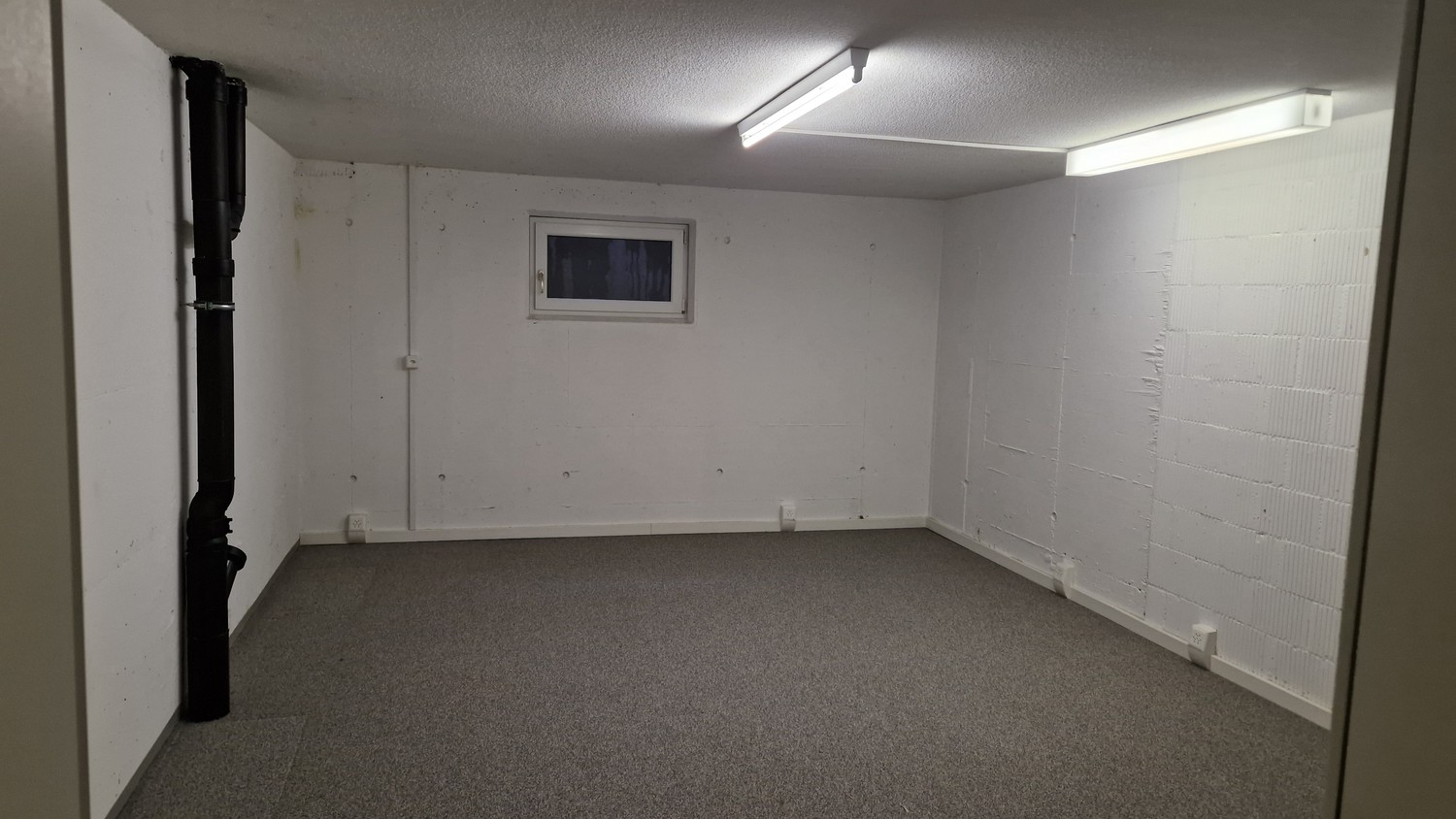 23m² commercial