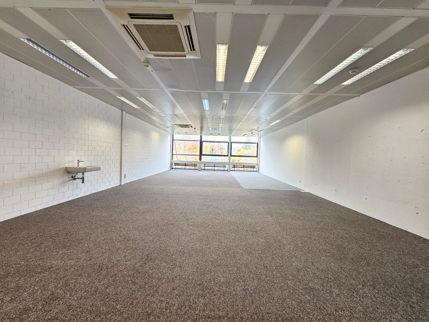 Bureau de 300m²