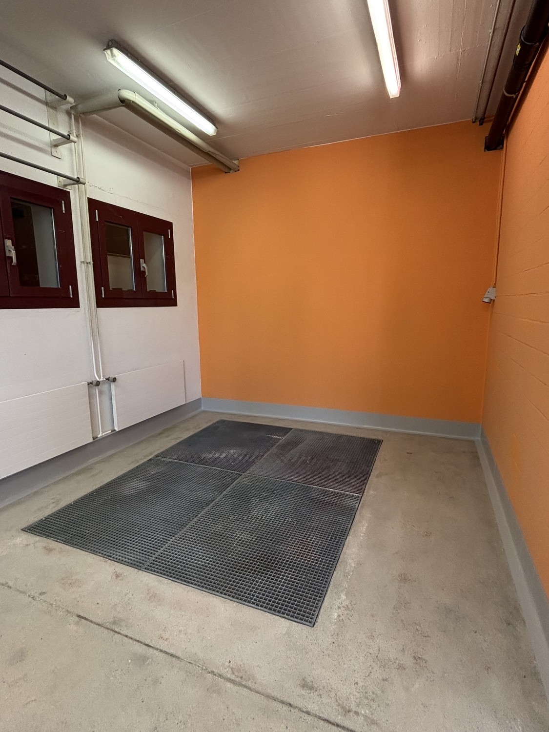 108m² commerciale