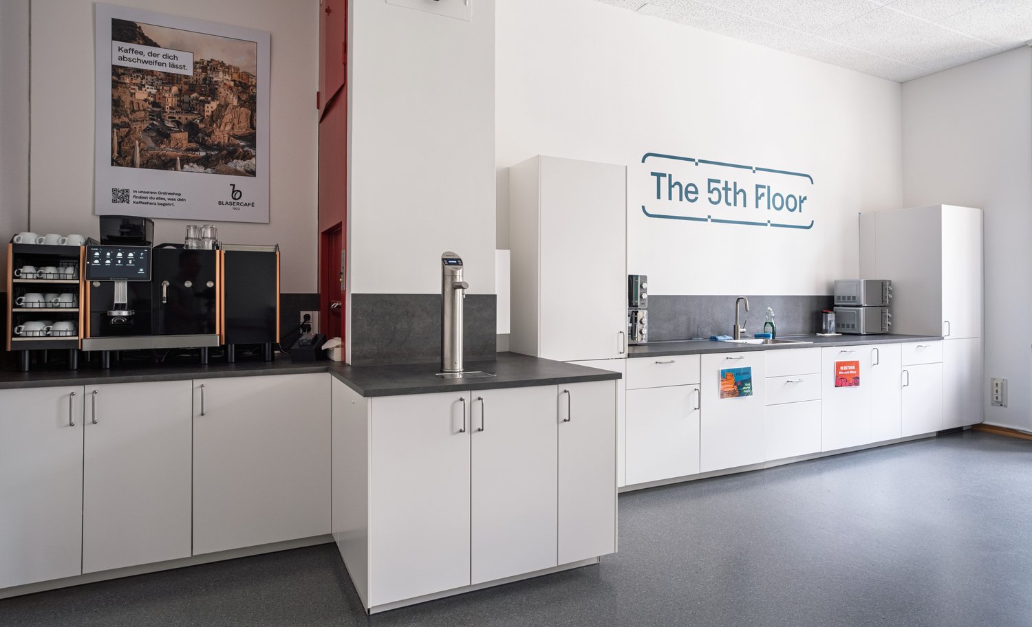 150m² office
