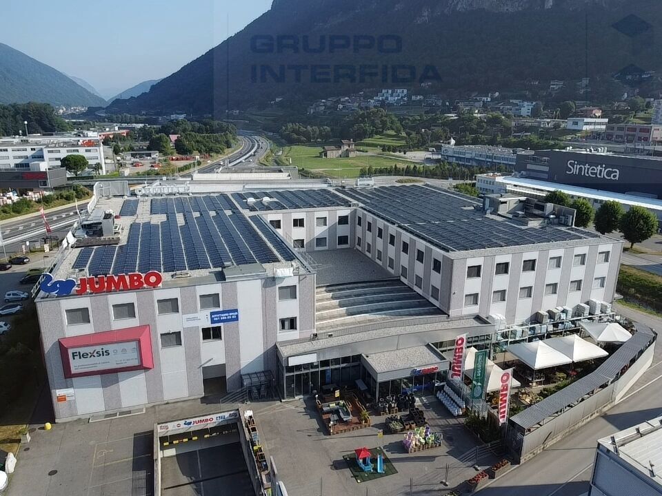 223m² office