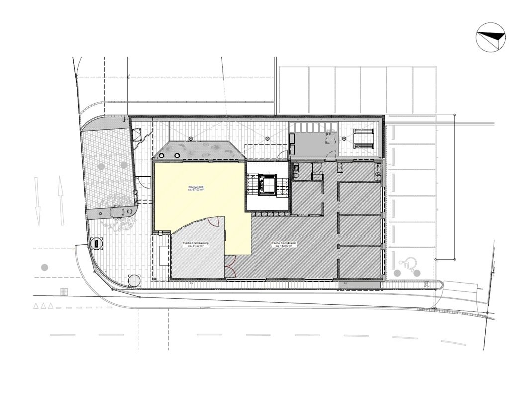 140m² commerciale