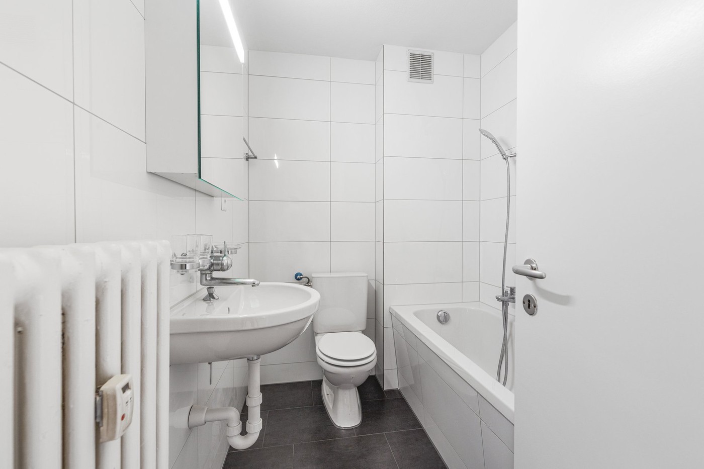 3 rooms apartment