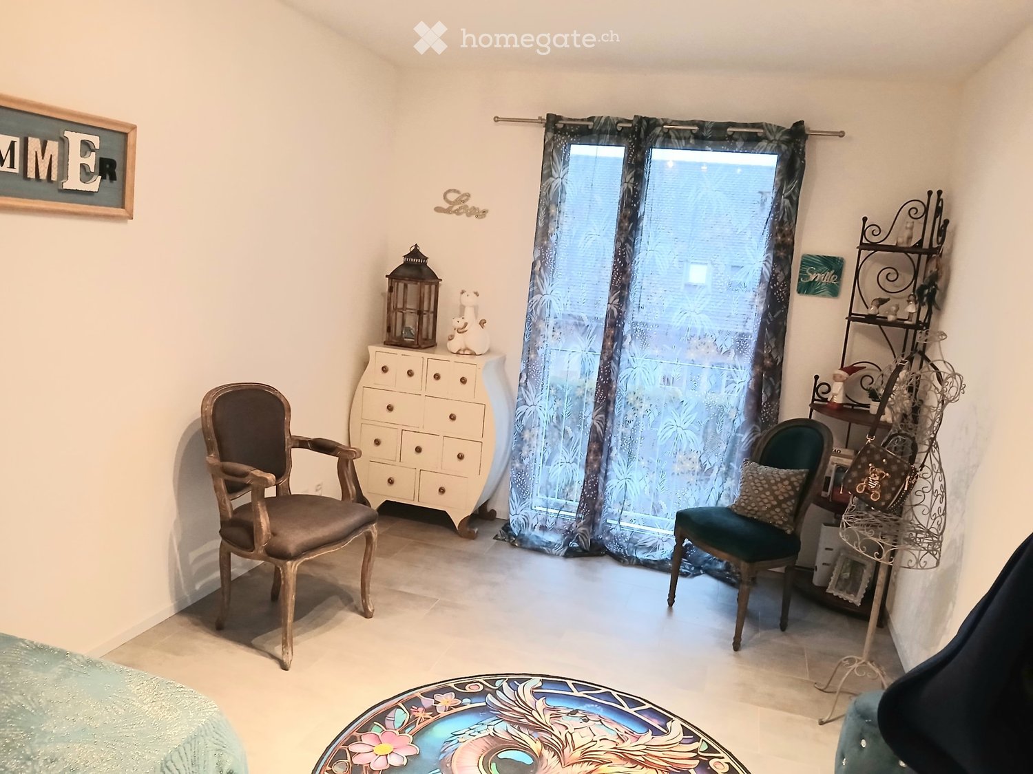 1 room single room