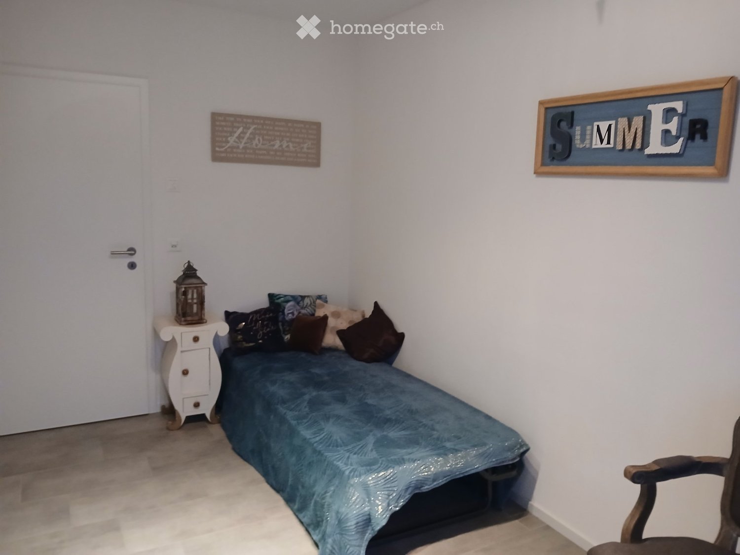1 room single room