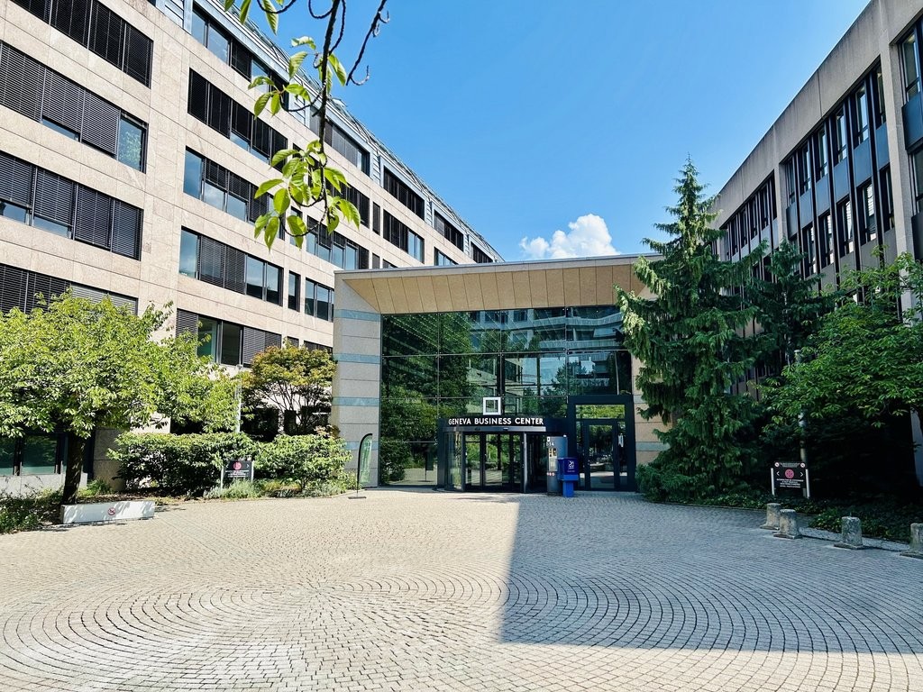 138m² office