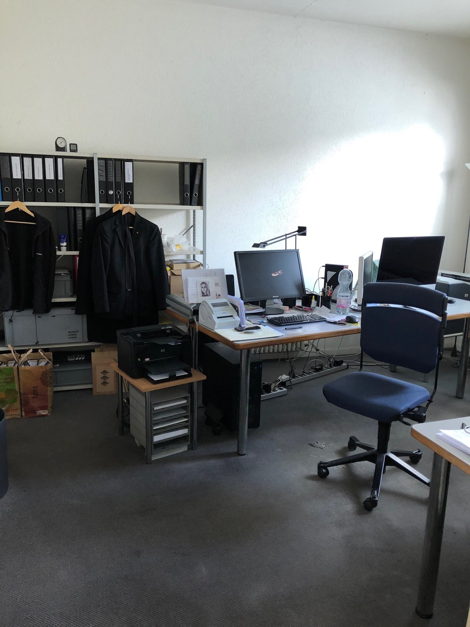 120m² commercial