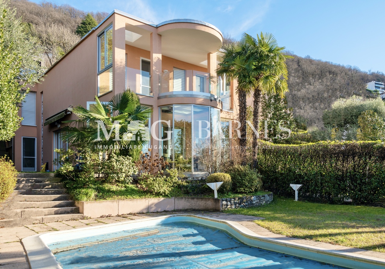 5 ½ rooms villa