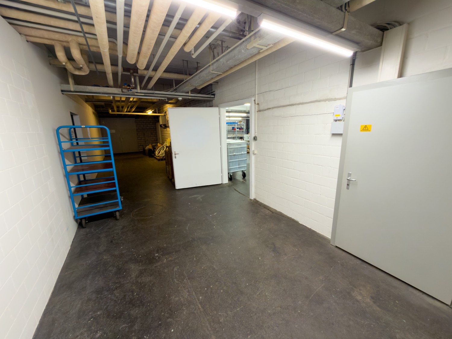 255m² commerciale