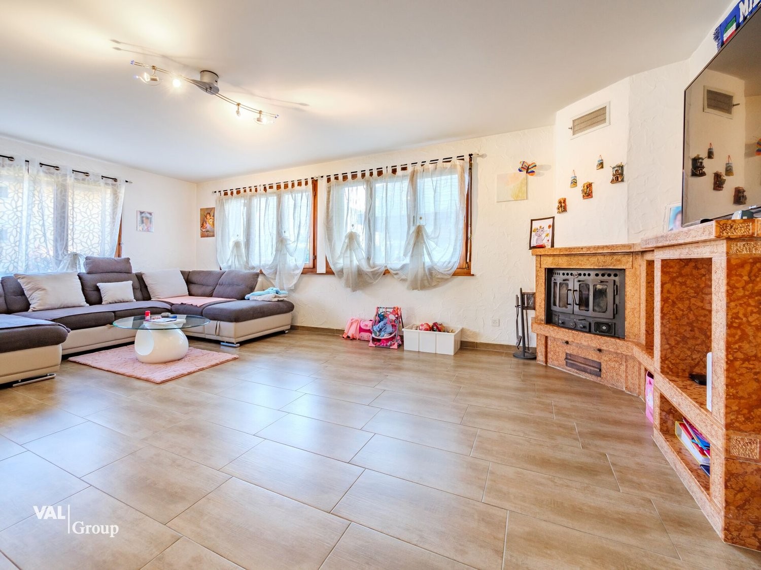 7 rooms single house