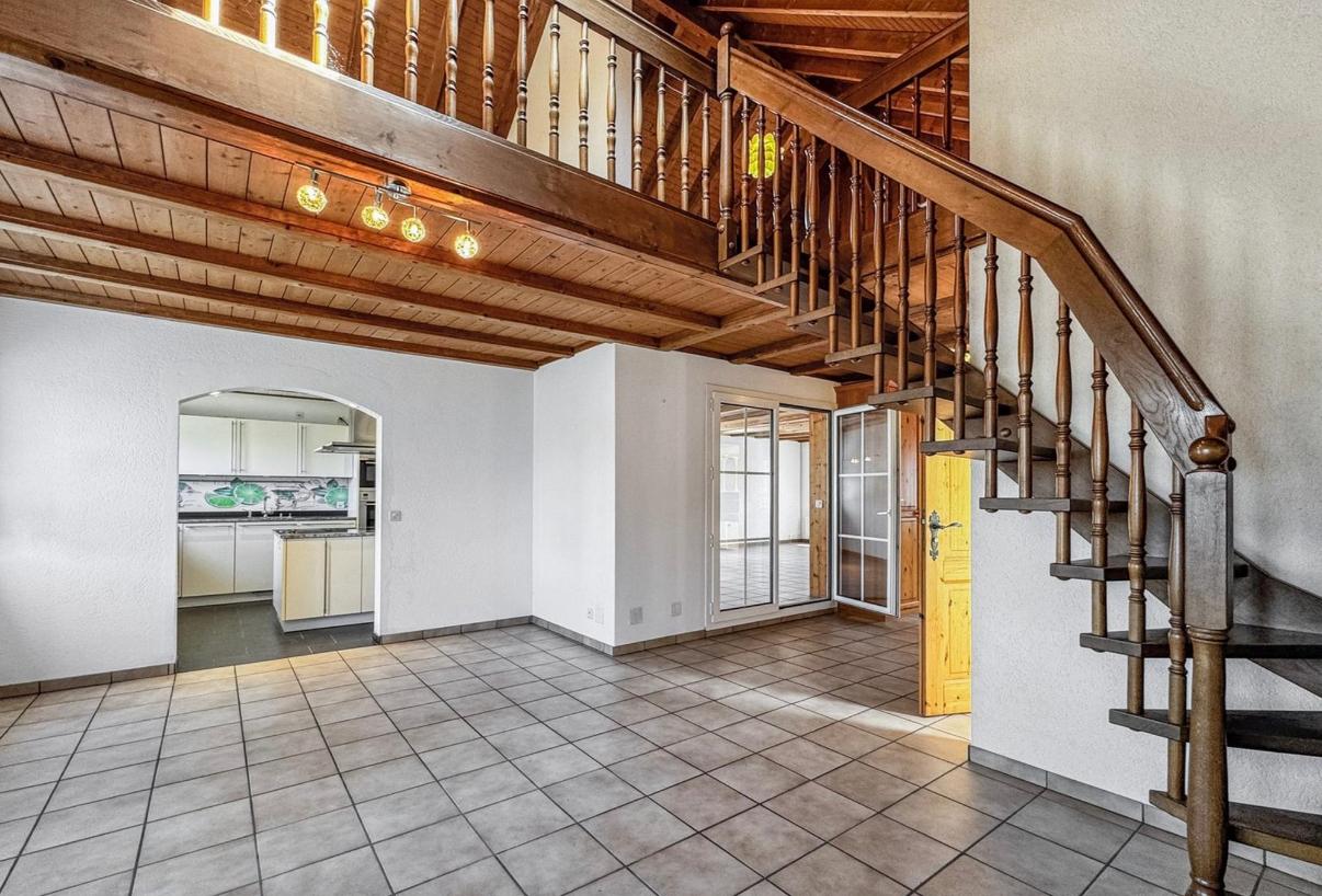 652m² bâtiment résidentiel / commercial