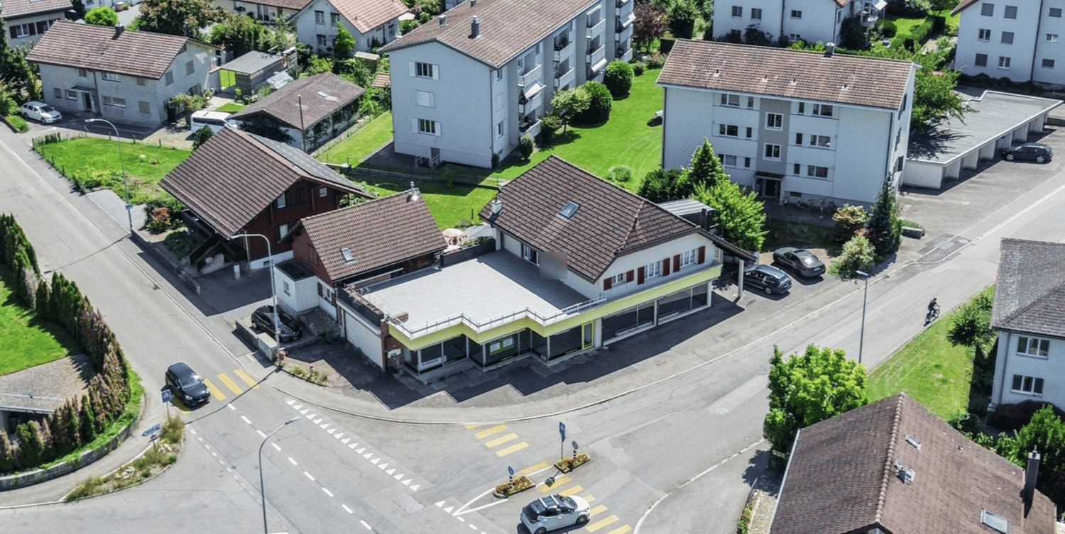 652m² bâtiment résidentiel / commercial