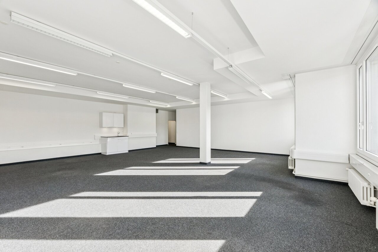 147m² commerciale