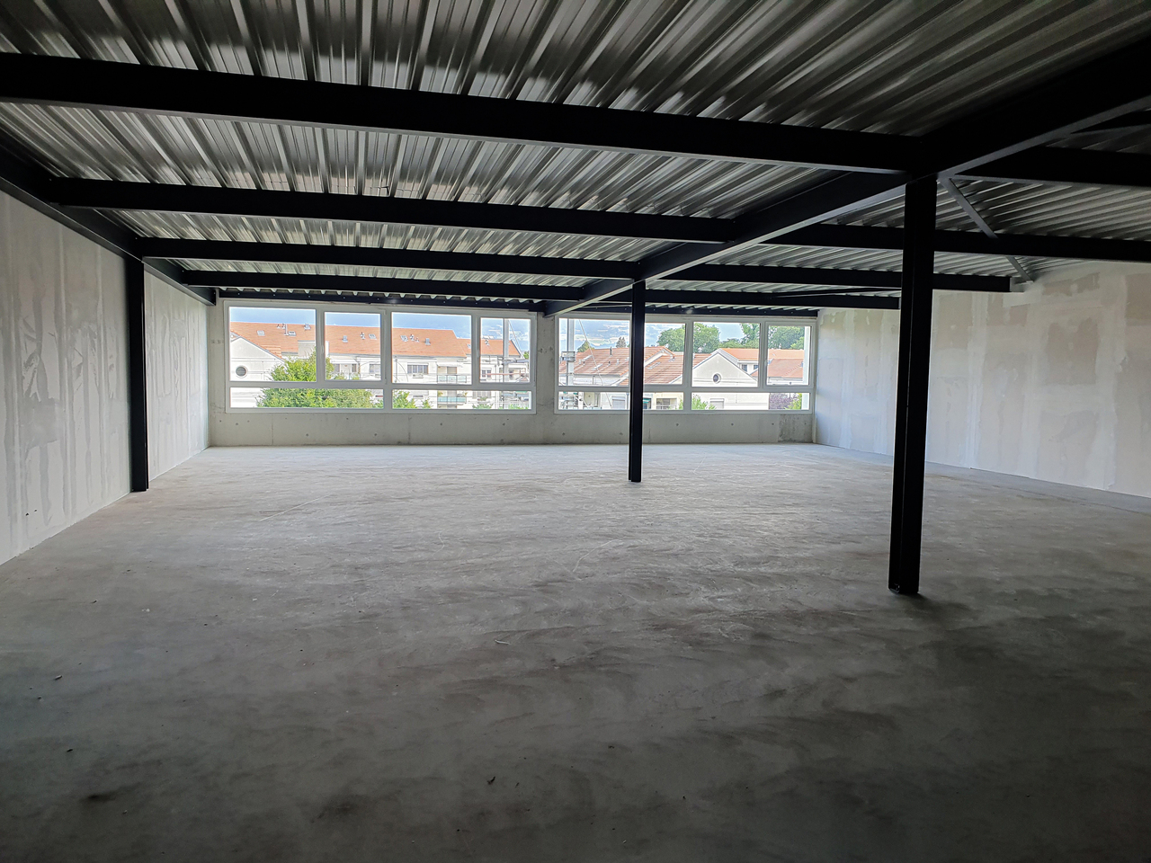 182m² commerciale