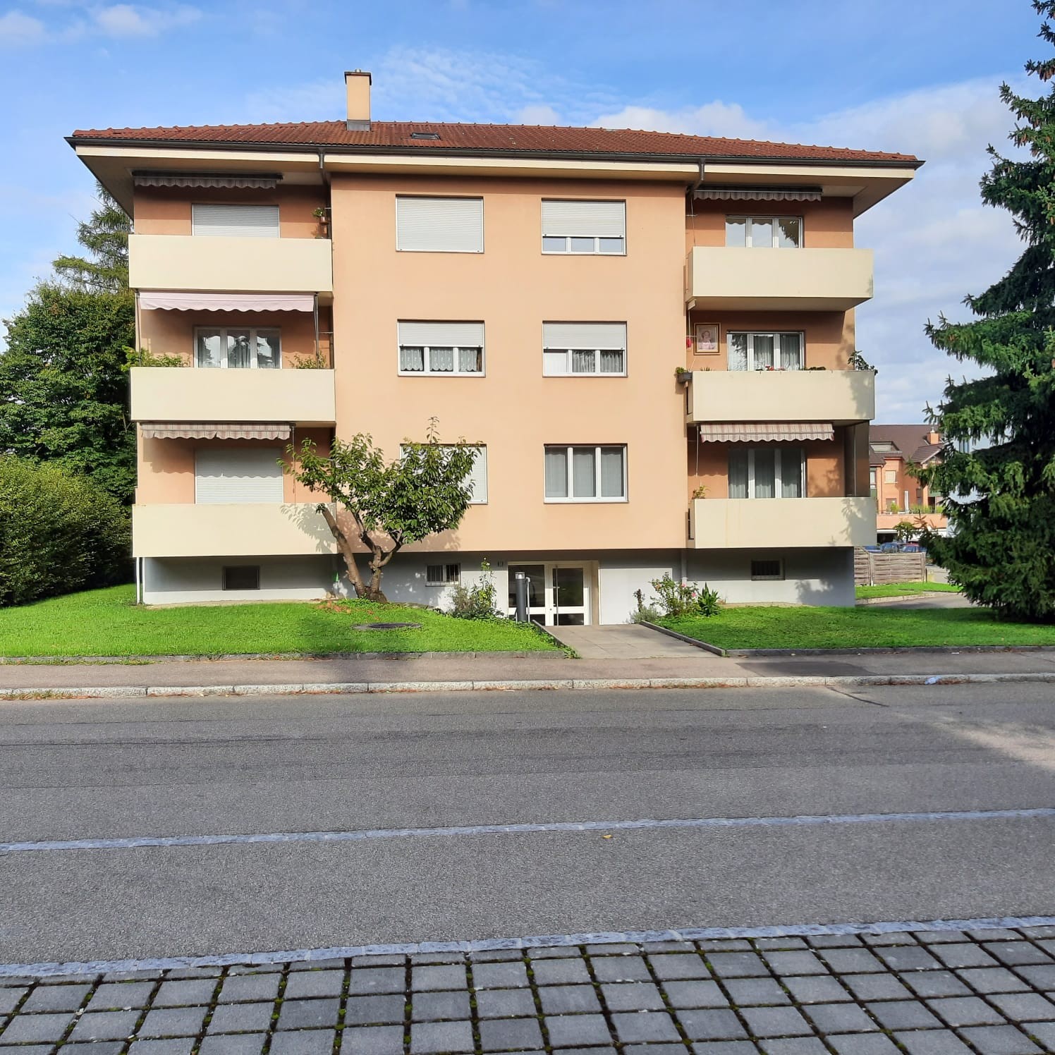 3 rooms apartment