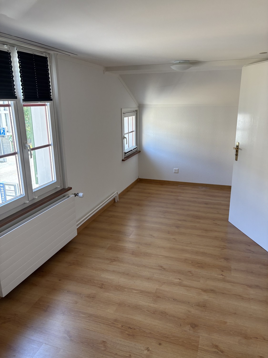 6 rooms apartment