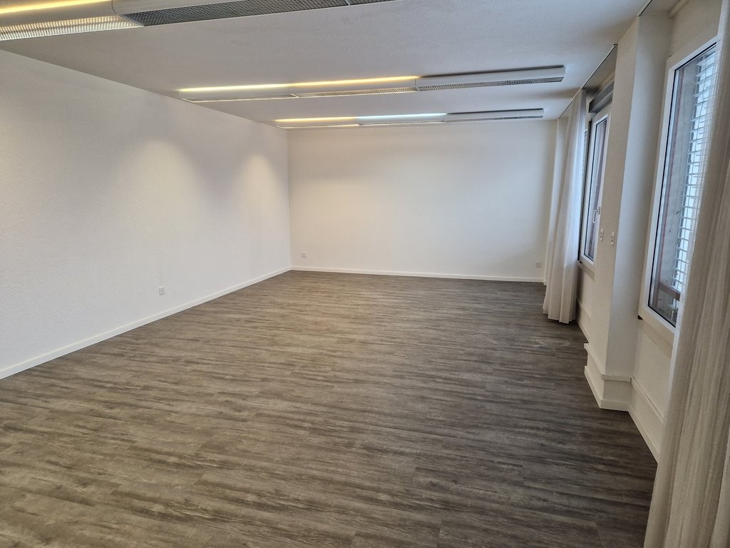 40m² office