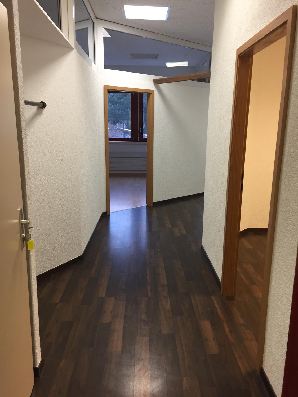 71m² office
