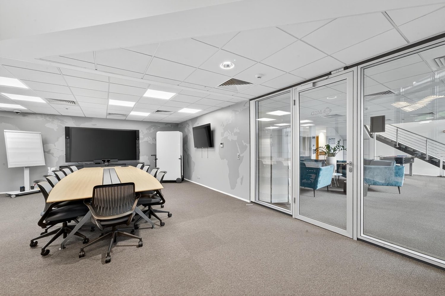 340m² ufficio