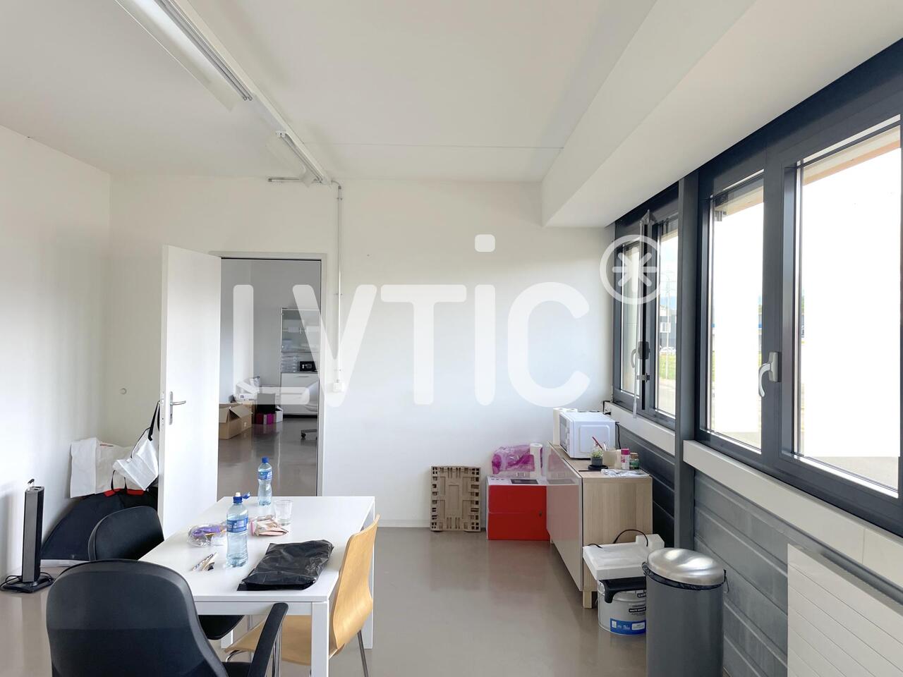 330m² ufficio