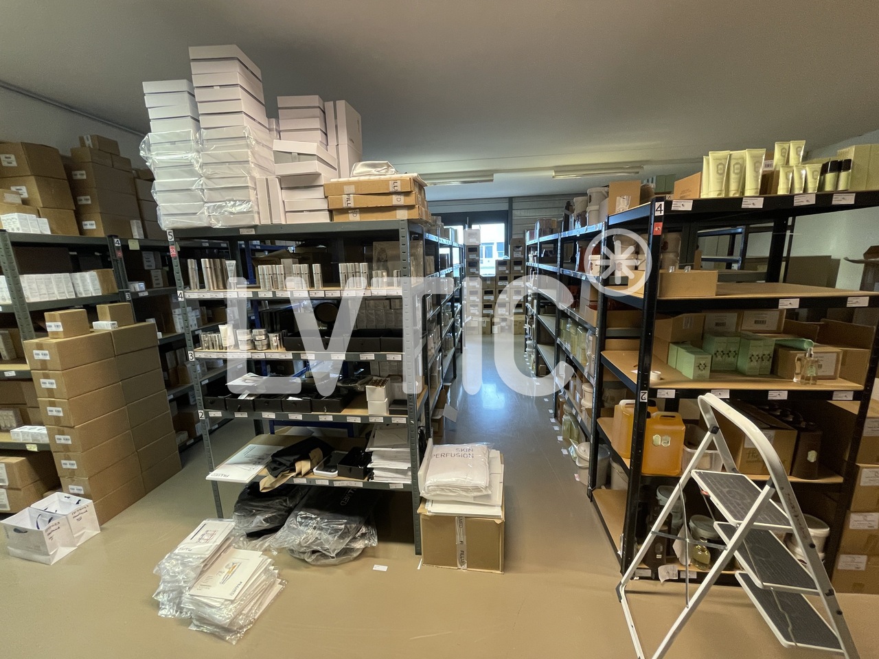 330m² ufficio